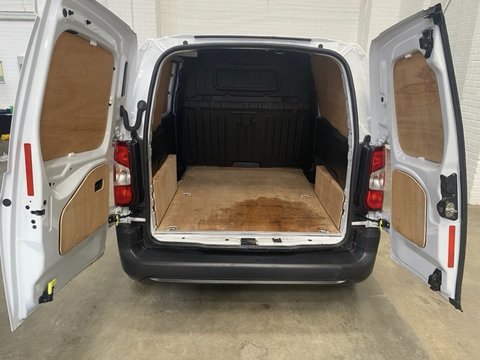Peugeot Partner PROFESSIONAL PREMIUM PLUS L1 7