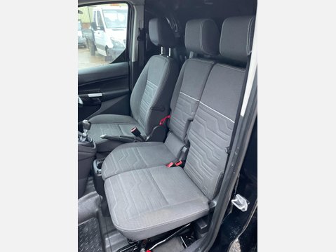 Ford Transit Connect 1.6 TDCi 200 Limited Panel Van 5dr Diesel Manual L1 H1 (124 g/km, 113 bhp) 39