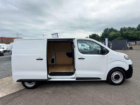 Peugeot Expert 1.5 Expert Professional Premium + L1 BlueHDi 7