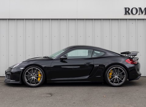 Porsche Cayman GT4 (718) 2