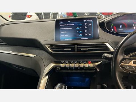 Peugeot 3008 1.2 PureTech Allure Euro 6 (s/s) 5dr 7