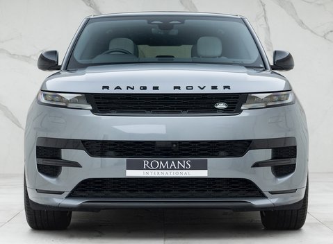Land Rover Range Rover Sport D300 Dynamic SE 4