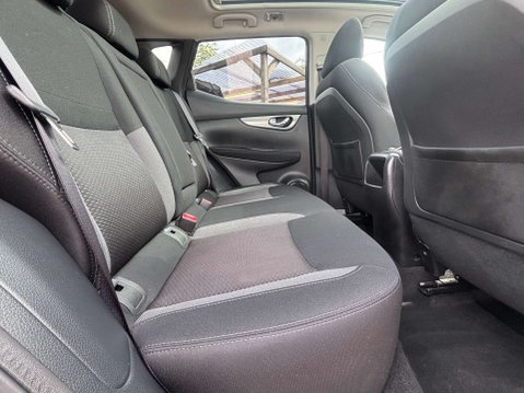 Nissan Qashqai 1.5 dCi N-Connecta SUV 5dr Diesel Manual Euro 6 (s/s) (115 ps) 46