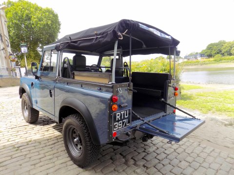 Land Rover 88 Series III SWB - John Brown HQ Special Edition 28