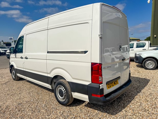 Volkswagen Crafter MWB L2H2 High Roof Startline EURO 6 10