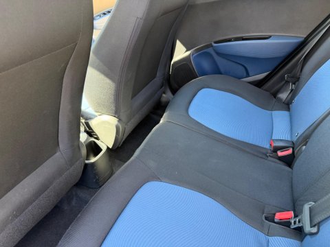 Hyundai i10 1.2 SE Euro 5 5dr 19