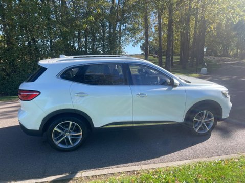 MG HS 1.5 T-GDI Exclusive DCT Euro 6 (s/s) 5dr 44