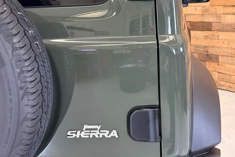 Suzuki Jimny 1.5 SZ5 SUV 3dr Petrol Auto ALLGRIP Euro 6 (101 ps) 76