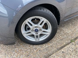 Ford Ka+ 1.2 Ka+ Zetec 5dr 3