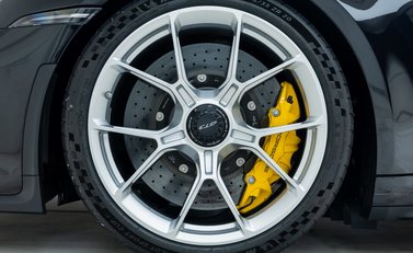 Porsche 911 GT3 (992) 27