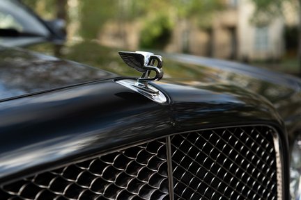 Bentley Brooklands Coupe 10