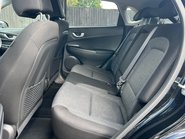 Hyundai KONA PREMIUM 9