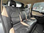 Volvo XC60 2.4D DRIVe R-Design Euro 4 5dr 10