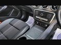 Mercedes-Benz GLA GLA 180 URBAN EDITION 35