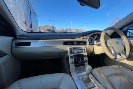 Volvo S80 1.6D DRIVe SE Saloon 4dr Diesel Manual Euro 4 (s/s) (109 ps) 42