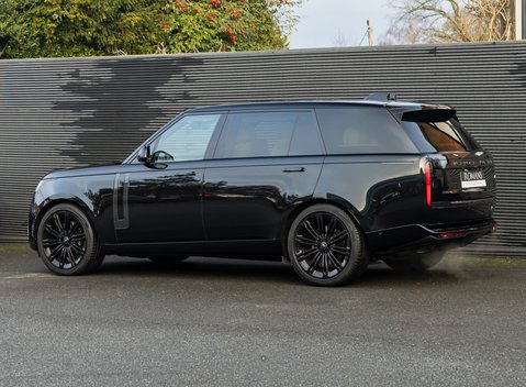 Land Rover Range Rover P530 FIRST EDITION LWB 4