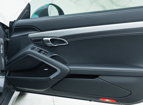 Porsche 911 50th Anniversary Edition (991) 22