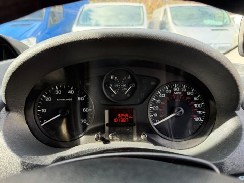 Peugeot Expert 2.0 HDi Panel Van 4dr Diesel Manual L1 H1 (168 g/km, 128 bhp) 33