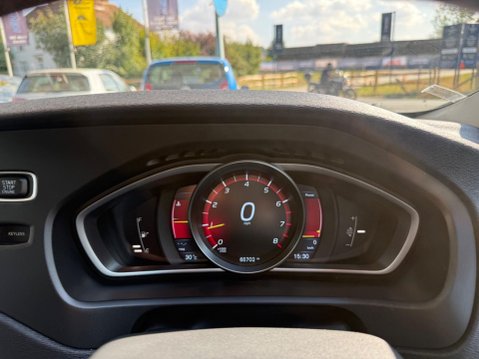 Volvo V40 1.6 T3 SE Euro 5 (s/s) 5dr 30
