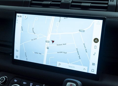 Land Rover Defender 110 V8 18