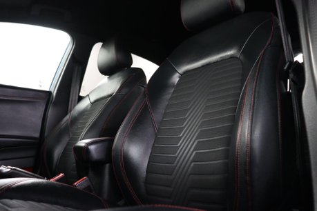 Ford Puma ST-LINE X MHEV 35
