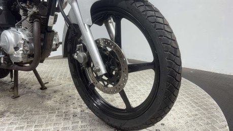 Yamaha YBR 125 2007 19K RUNNING PROJECT BIKE SPARES OR REPAIR 125CC LEARNER BIKE 14