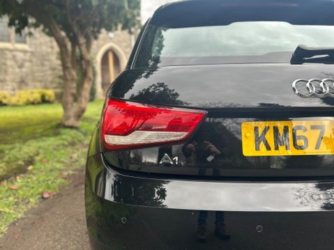 Audi A1 SPORTBACK TFSI S LINE 25