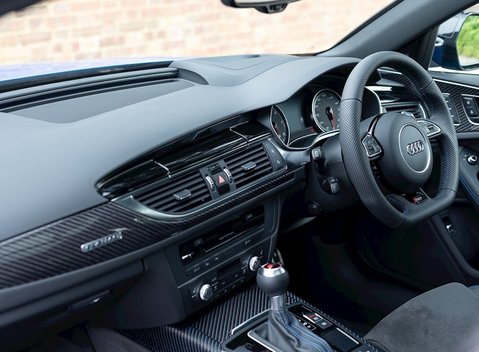 Audi RS6 Avant Performance 17