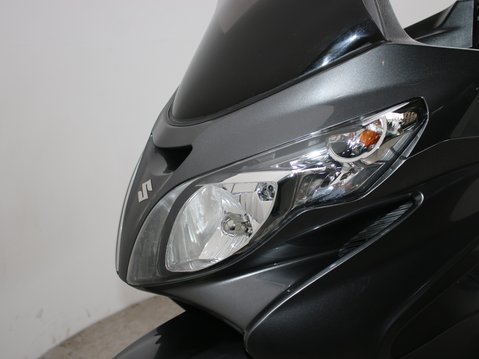 Suzuki Burgman 400 AN 400 L2 17