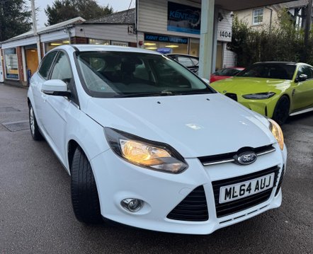 Ford Focus 1.6 TDCi Titanium Navigator Euro 5 (s/s) 5dr 5