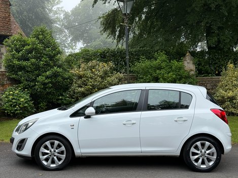 Vauxhall Corsa EXCITE AC 2