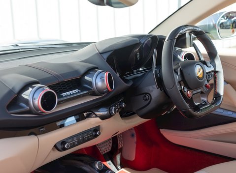 Ferrari 812 Superfast 15