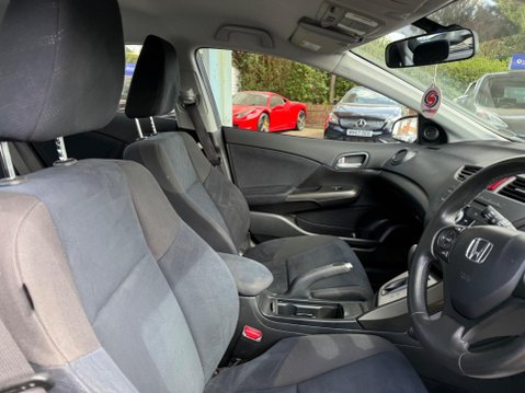 Honda Civic 1.8 i-VTEC ES Auto Euro 5 5dr 25