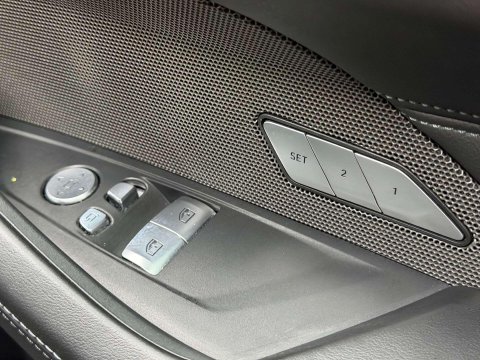 BMW M4 3.0 BiTurbo Competition Coupe 2dr Petrol Steptronic M xDrive Euro 6 (s/s) ( 59