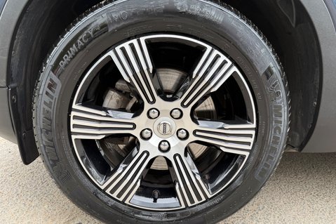 Volvo XC40 B4 INSCRIPTION MHEV 68