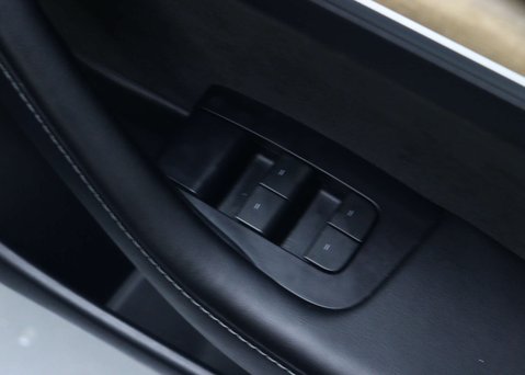 Tesla Model 3 Standard Range Plus Saloon 4dr Electric Auto RWD (241 bhp) 36