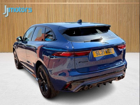 Jaguar F-Pace 2.0 D200 MHEV R-Dynamic SE SUV 5dr Diesel Auto AWD Euro 6 (s/s) (204 ps) 2