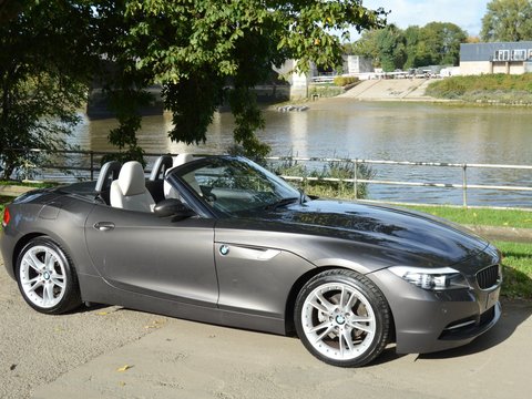 BMW Z4 E89 2.5 23i sDrive Roadster 63