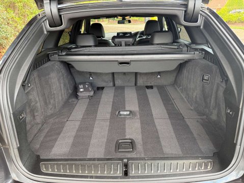 BMW 5 Series 2.0 520i M Sport Auto 5dr 39