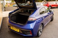 Hyundai IONIQ PREMIUM SE MHEV 30
