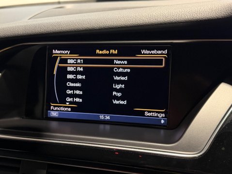 Audi A4 2.0 TDI S line quattro Euro 5 (s/s) 5dr 23