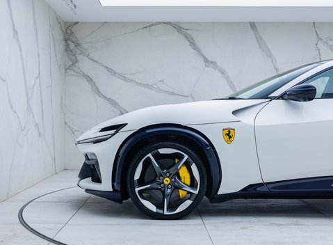 Ferrari Purosangue 44