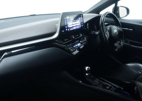 Toyota C-HR 1.8 C-HR Excel HEV CVT 5dr 46