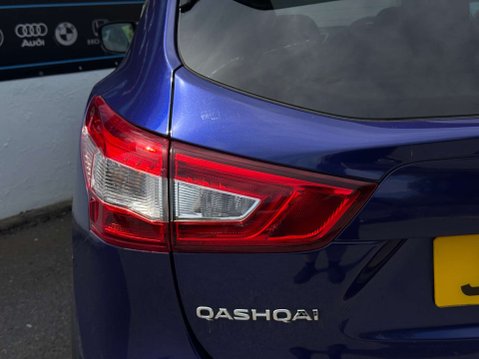 Nissan Qashqai 1.6 dCi Tekna SUV 5dr Diesel XTRON 2WD Euro 5 (s/s) (130 ps) 33