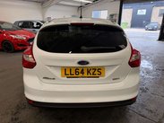 Ford Focus 1.0T EcoBoost Zetec Navigator Euro 5 (s/s) 5dr 6