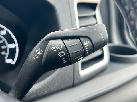 Ford Transit Custom 300 LIMITED P/V ECOBLUE 33