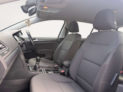 Volkswagen Golf 1.0 Golf SE TSi BlueMotion Technology 5dr 15