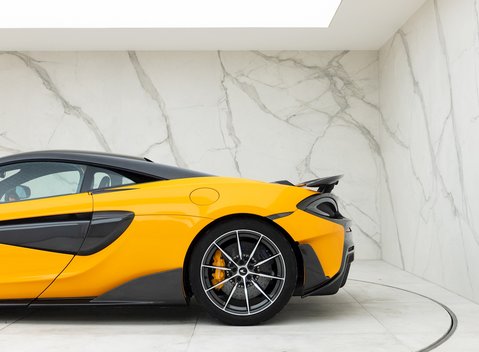 McLaren 600 29