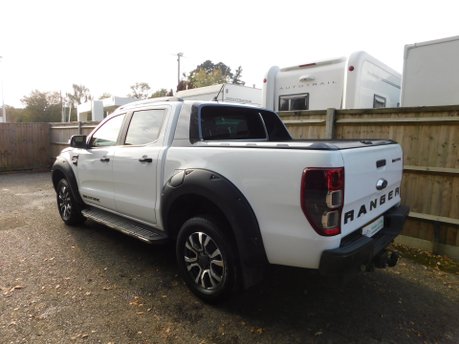 Ford Ranger WILDTRAK 3.2 V6 TDCI PICK UP 6SPD MANUAL 6