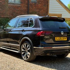 Volkswagen Tiguan R-LINE TECH TSI 4MOTION DSG 4